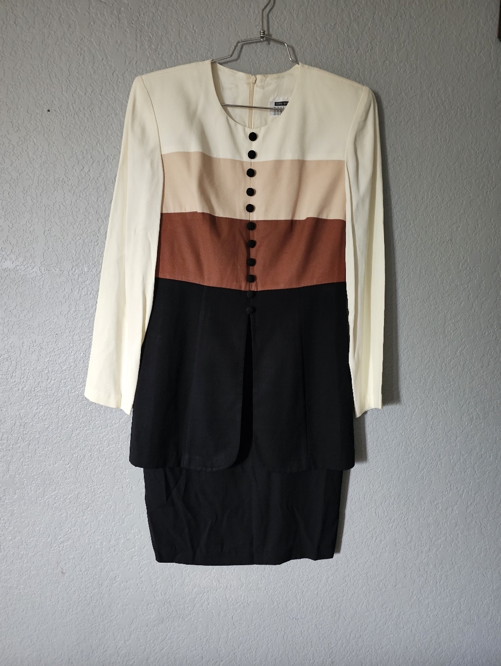 Classic Colorblock Long-Sleeve Dress - Cream, Tan, Rust & Black